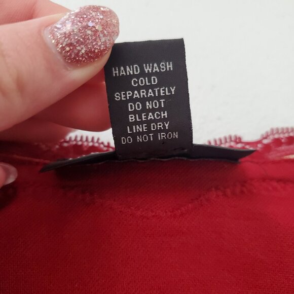 INC Womens Red Floral Lace Trim Side Tie Blouse Size M V Neck Whimsigoth Y2K - Picture 5 of 8